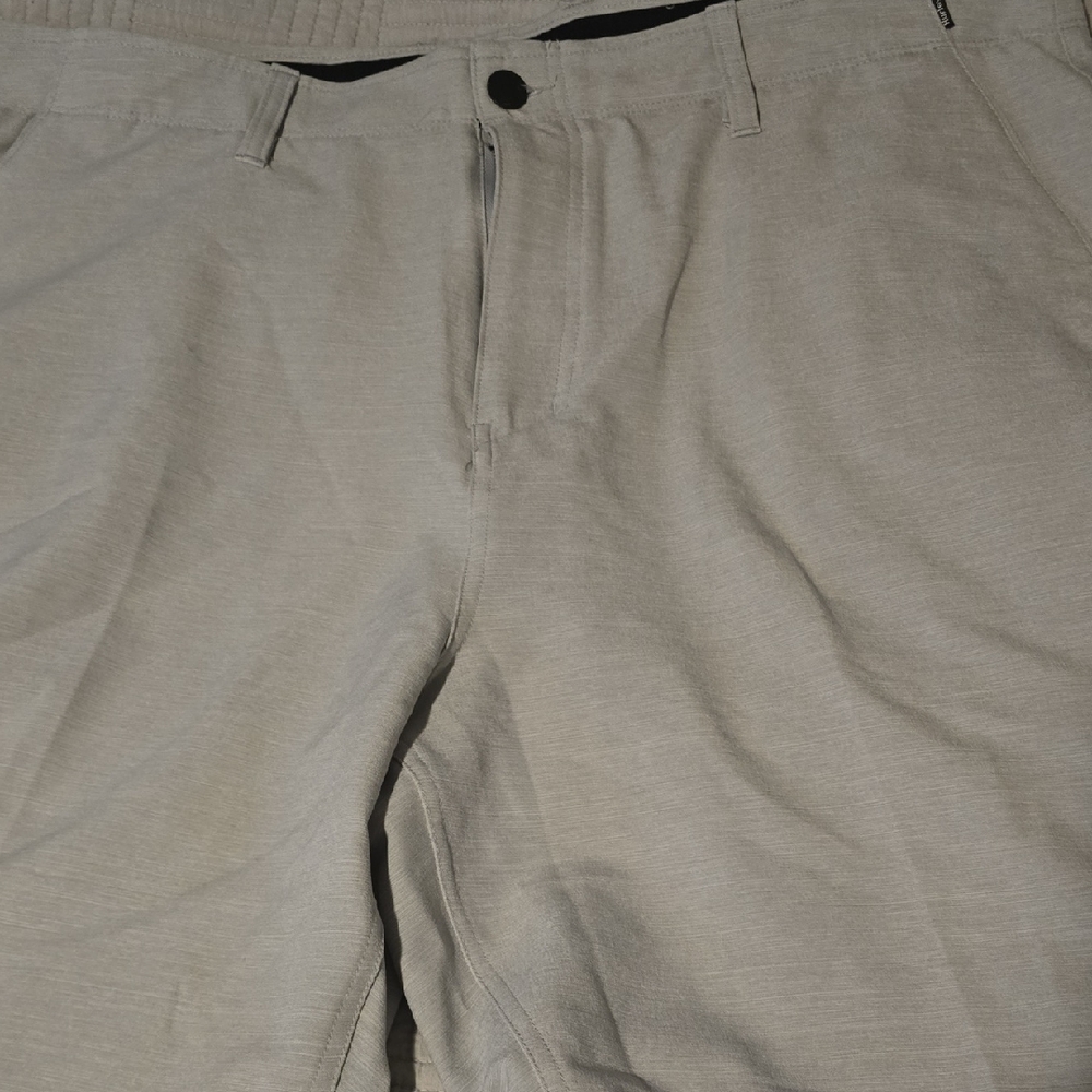 Hurley Lt. Gray Flat Front Shorts Casual Style